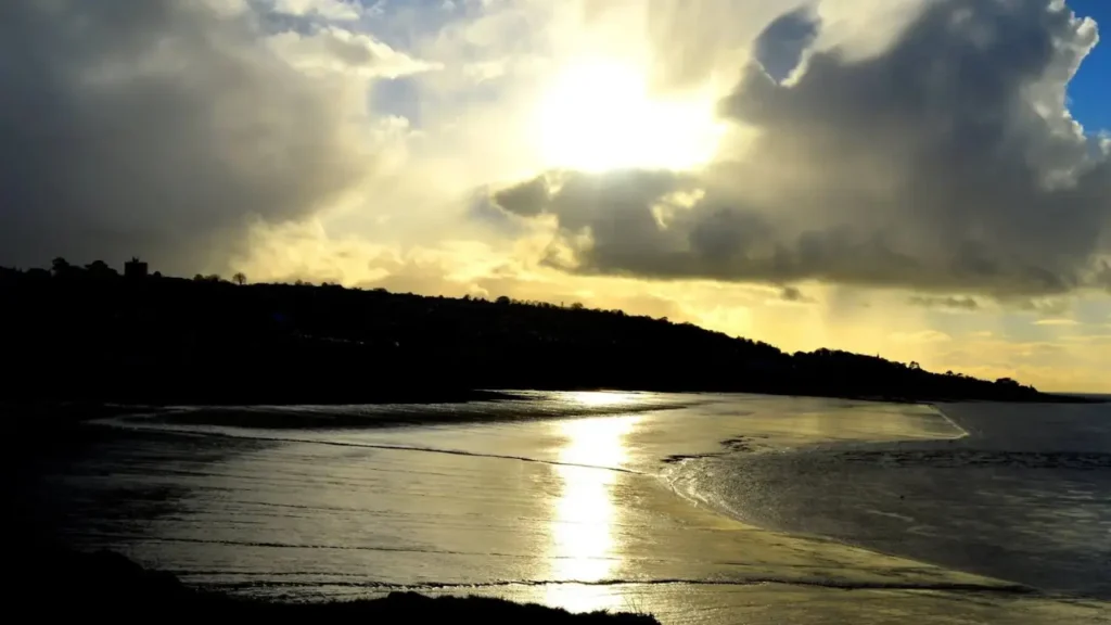 Cloudy sky photo taken by Edyta Domaradzka, a professional photographer from Bristol