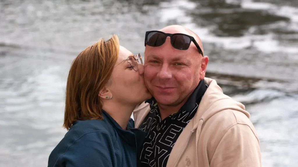 Couple photo taken by Edyta Domaradzka, a professional photographer from Bristol